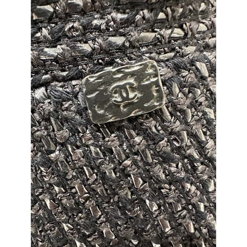 Chanel CHANEL 2014 Black Tweed Mid-Length Skirt - Size 36FR Pre-owned Black Tweed Good condition - Inside View