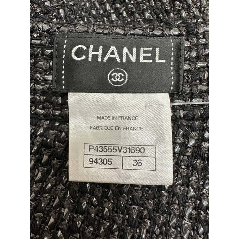 Chanel CHANEL 2014 Black Tweed Mid-Length Skirt - Size 36FR Pre-owned Black Tweed Good condition - Model View