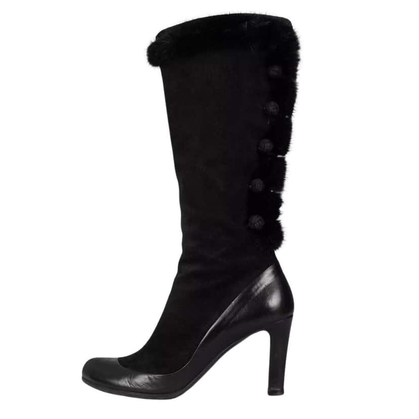 Alexander McQueen Alexander McQueen Black Suede faux Fur Trim Boots - EU 39.5 Pre-owned Black Suede Good condition - Front View