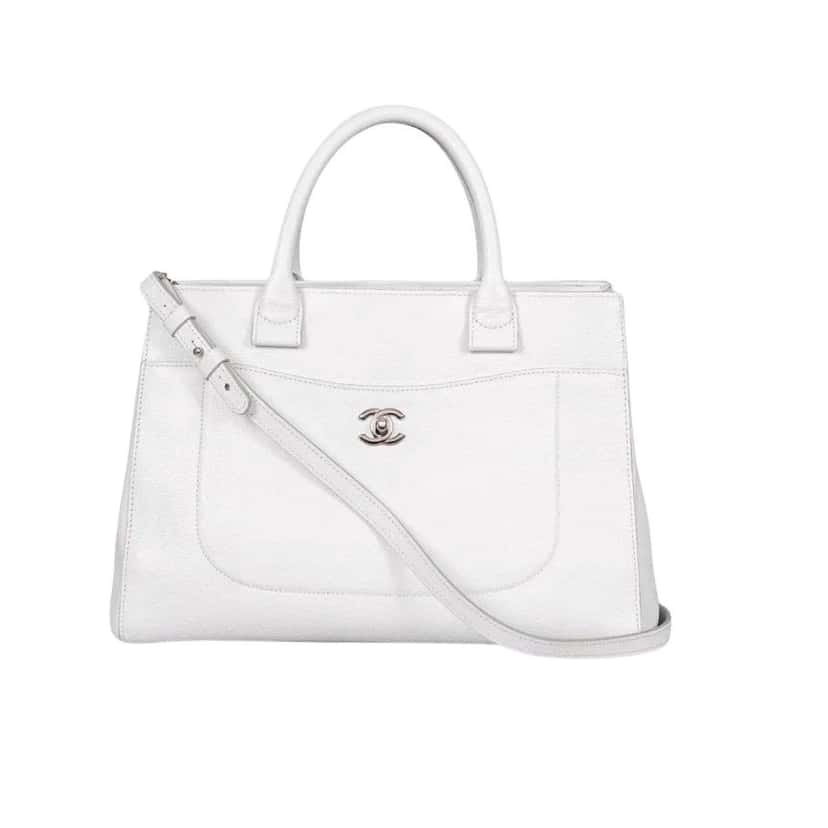 Chanel Chanel Neo Executive White Leather Tote Bag Pre-owned White Leather Good condition - Front View