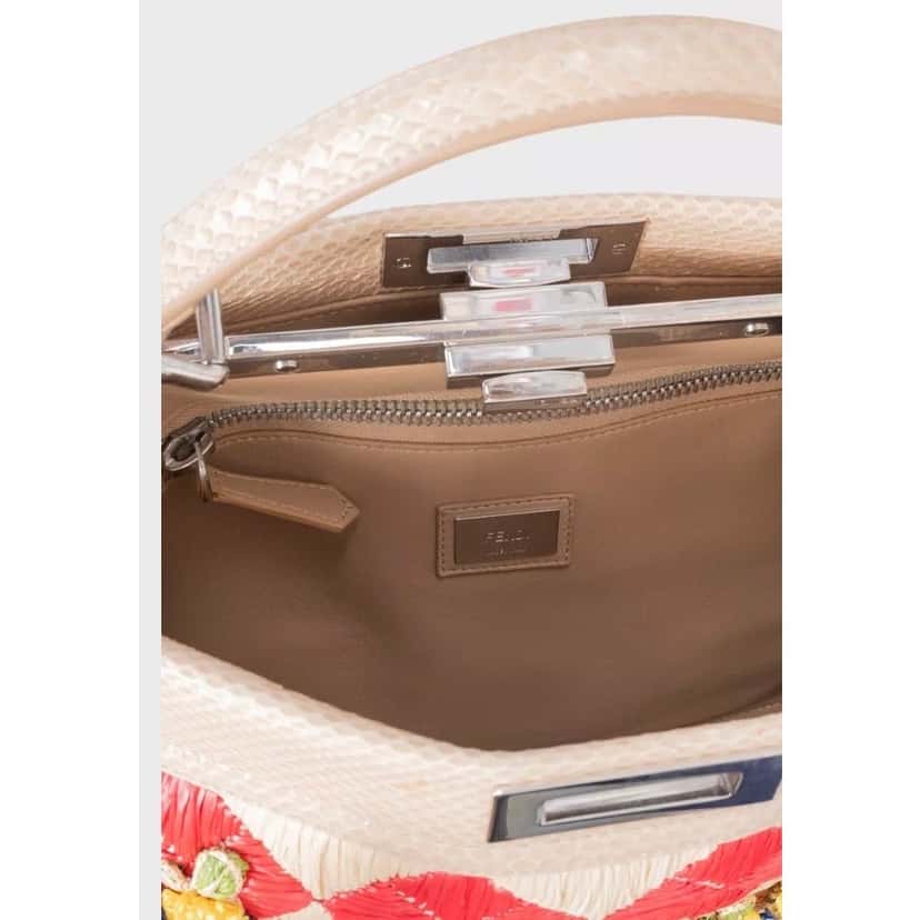 Fendi Chic Fendi Medium Raffia Peekaboo X-Tote Bag Pre-owned Silver Leather Good condition - Model View