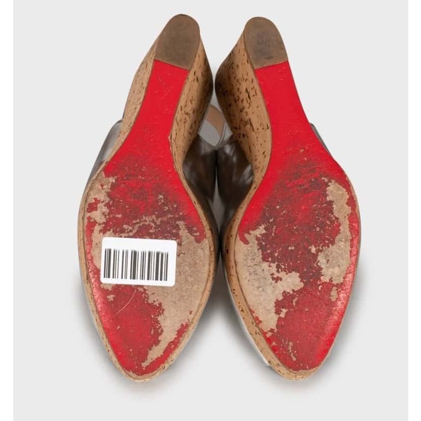 Christian Louboutin Christian Louboutin Silver Leather Sandals - Size 40 Pre-owned Silver Leather Good condition - Box View