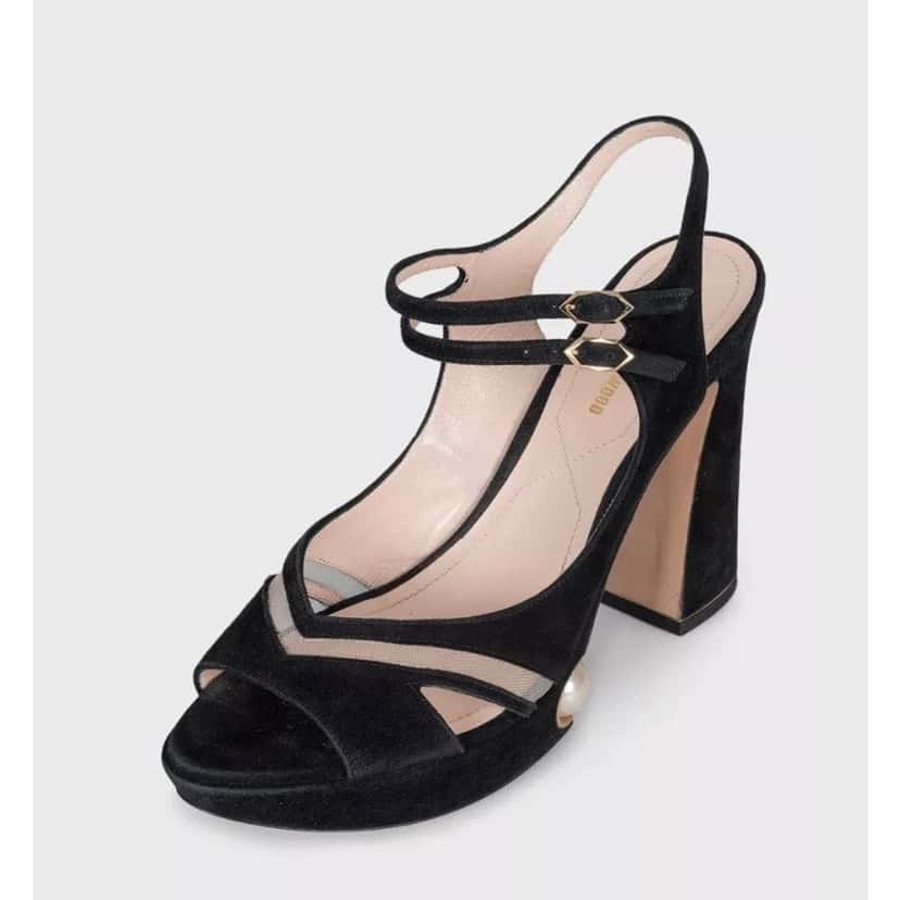 Nicholas Kirkwood Nicholas Kirkwood Pearl Suede Sandals - Size 39 Pre-owned Gold Suede Good condition - Inside View