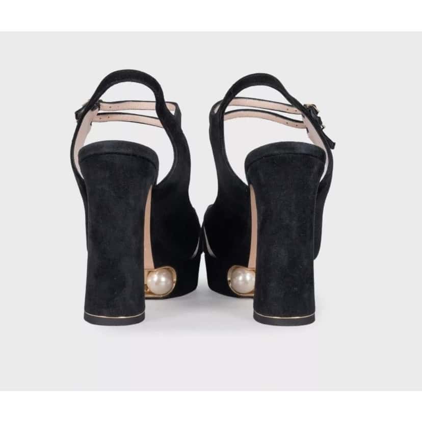 Nicholas Kirkwood Nicholas Kirkwood Pearl Suede Sandals - Size 39 Pre-owned Gold Suede Good condition - Model View