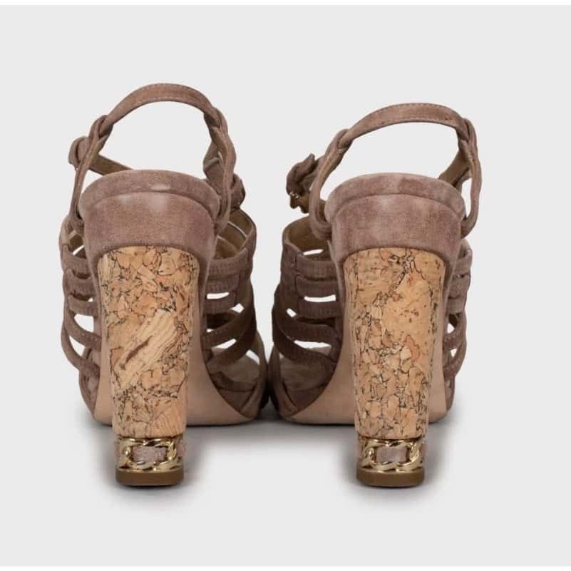 Chanel Chanel Brown Suede Block Heel Sandals Sz 36.5 pre-owned Brown Suede Good condition - Model View