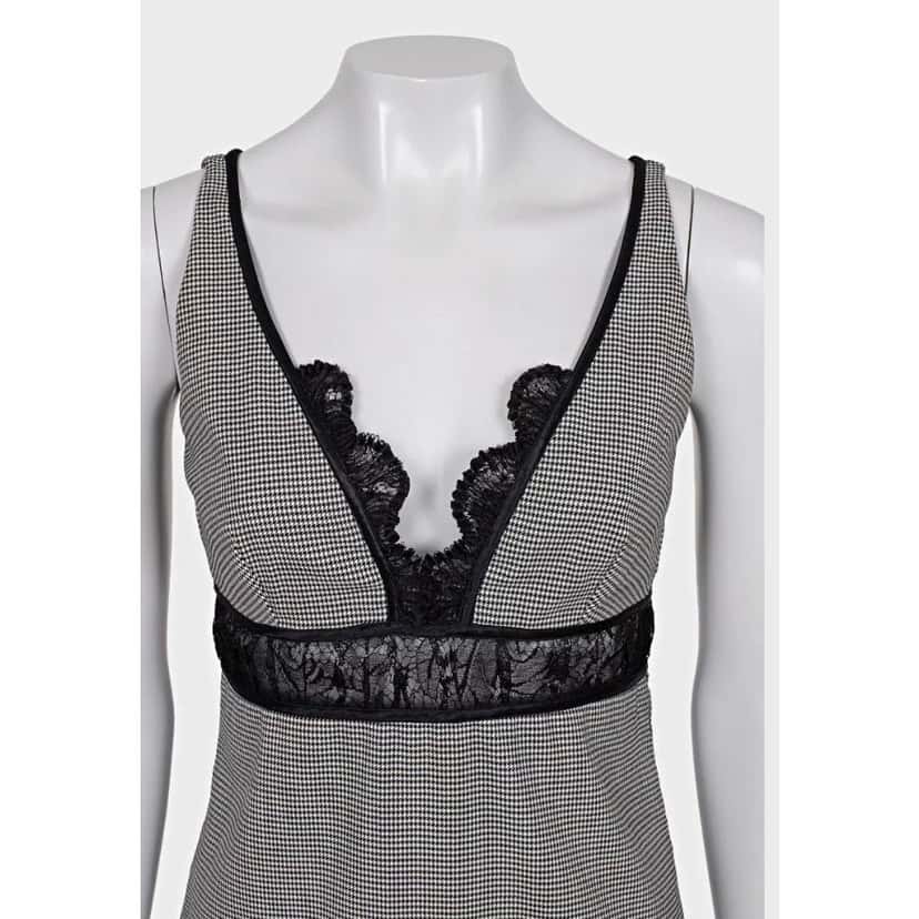 Roberto Cavalli Roberto Cavalli Black & White Lace Wool Blend Dress Size 42/ M Pre-owned Black Lace Good condition - Model View