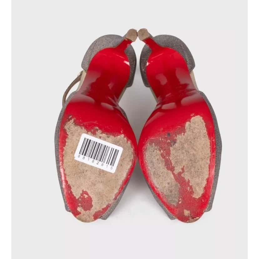 Christian Louboutin Christian Louboutin Shiny Leather Button Heel Sandals 38.5 pre-owned Other Leather Good condition - Box View