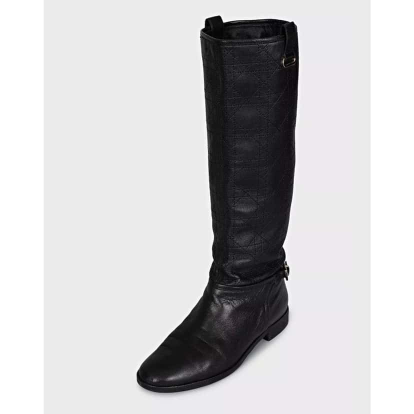 Christian Dior Chic Christian Dior Quilted Flat Boots - Black Leather EU 37.5 pre-owned Black Leather Good condition - Inside View