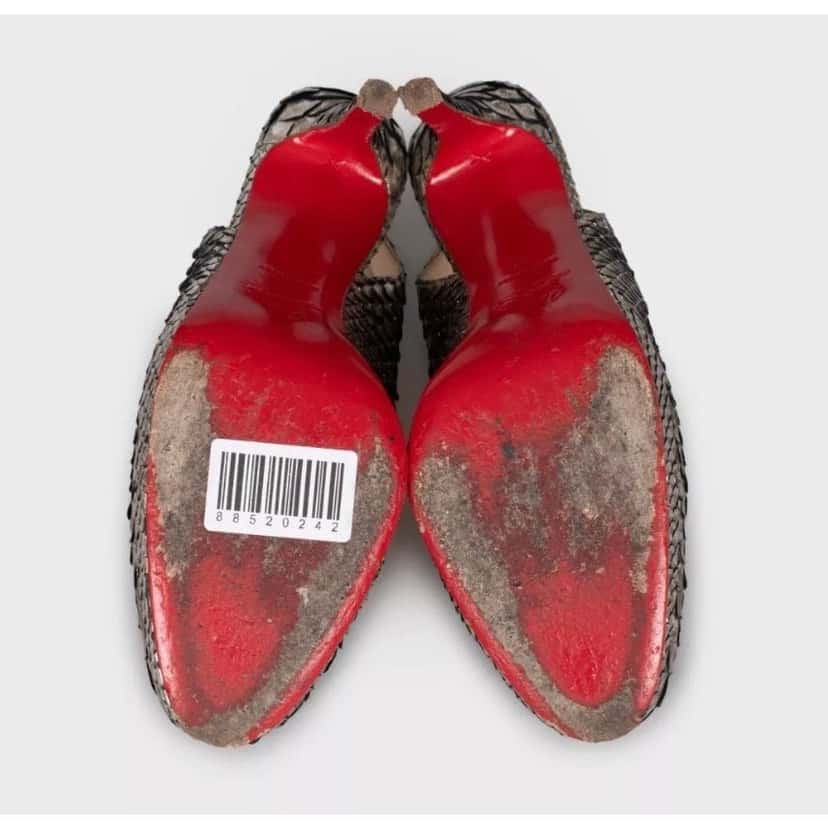 Christian Louboutin Christian Louboutin Silver Lambskin Slingback Heels Sz.37 pre-owned Silver Leather Good condition - Box View