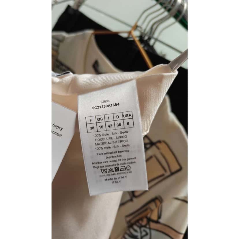 Christian Dior Christian Dior White Floral Silk Skirt - Size 38 Pre-owned White Silk Good condition - Box View