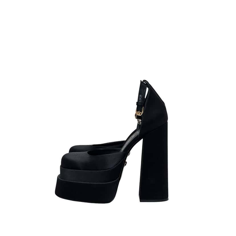 Versace Versace La Medusa Crystal Satin Block Heel Pumps Sz 38 pre-owned Black Satin Good condition - Front View