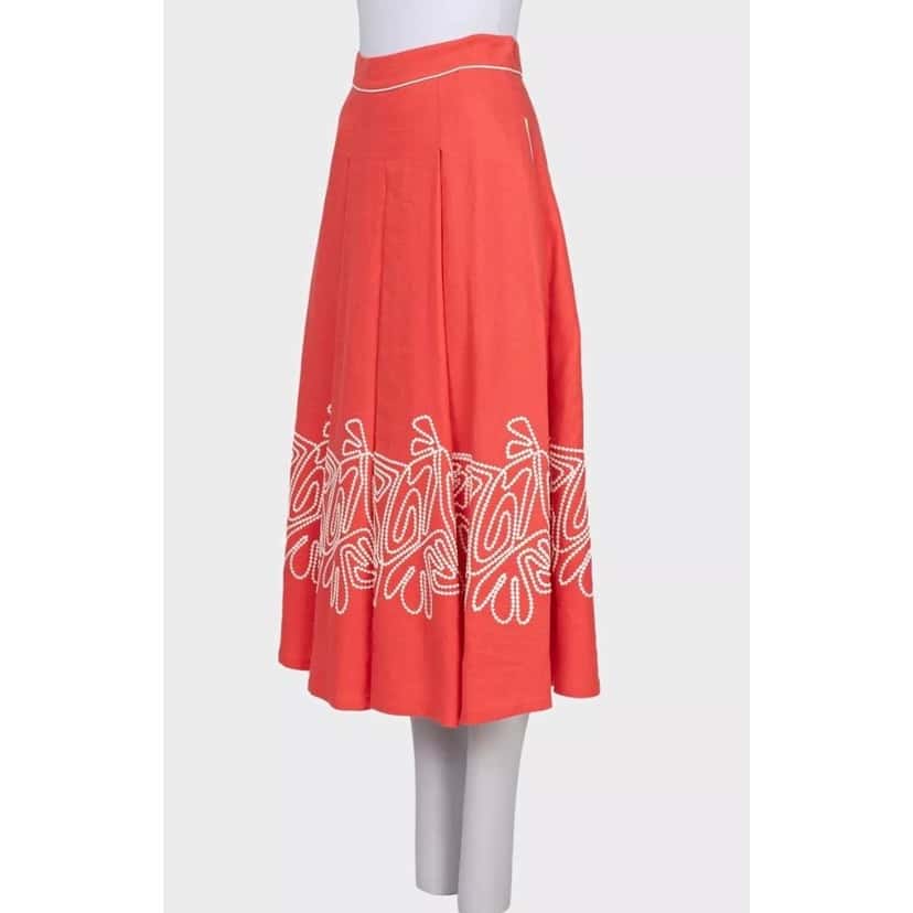Loro Piana NWOT Loro Piana Red Linen Embroidered Skirt - Sz S IT40 Pre-owned Red Linen Never worn - Back View