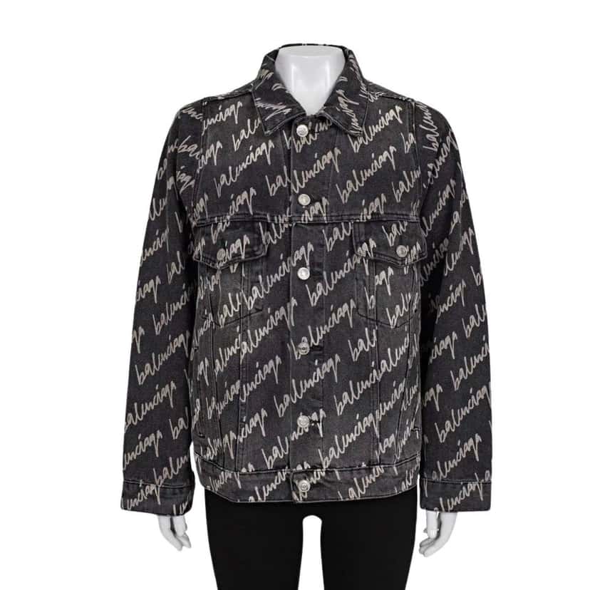 Balenciaga NWOT Balenciaga Black Oversized Denim Jacket IT38/XXS pre-owned Black Denim Never worn - Front View