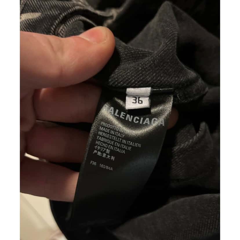 Balenciaga NWOT Balenciaga Black Oversized Denim Jacket IT38/XXS pre-owned Black Denim Never worn - Box View