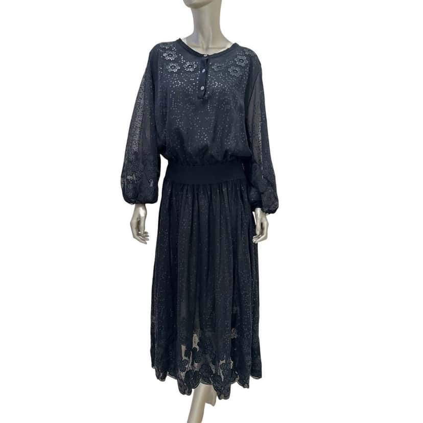Chanel Chanel Fall 2018 Lace & Silk Blend Sheer Midi Dress Sz.46 Pre-owned Navy Lace Good condition - Front View