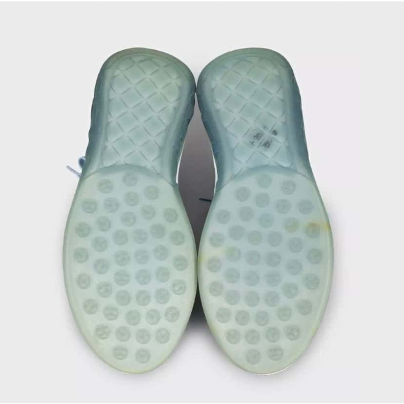 Chanel NWOB Chanel Blue Long-Pile Sneakers Sz.37 Pre-owned Blue Lace Never worn - Box View