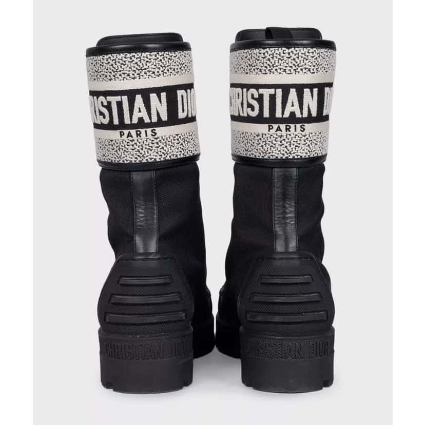 Christian Dior Christian Dior D-Major Black Leather Boots - Size 38.5 Pre-owned Black Leather Good condition - Model View