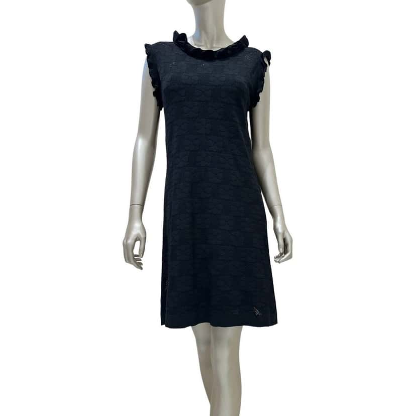 Chanel Chanel Vintage Black Sleeveless Shift Dress Sz 40 pre-owned Black Good condition - Front View
