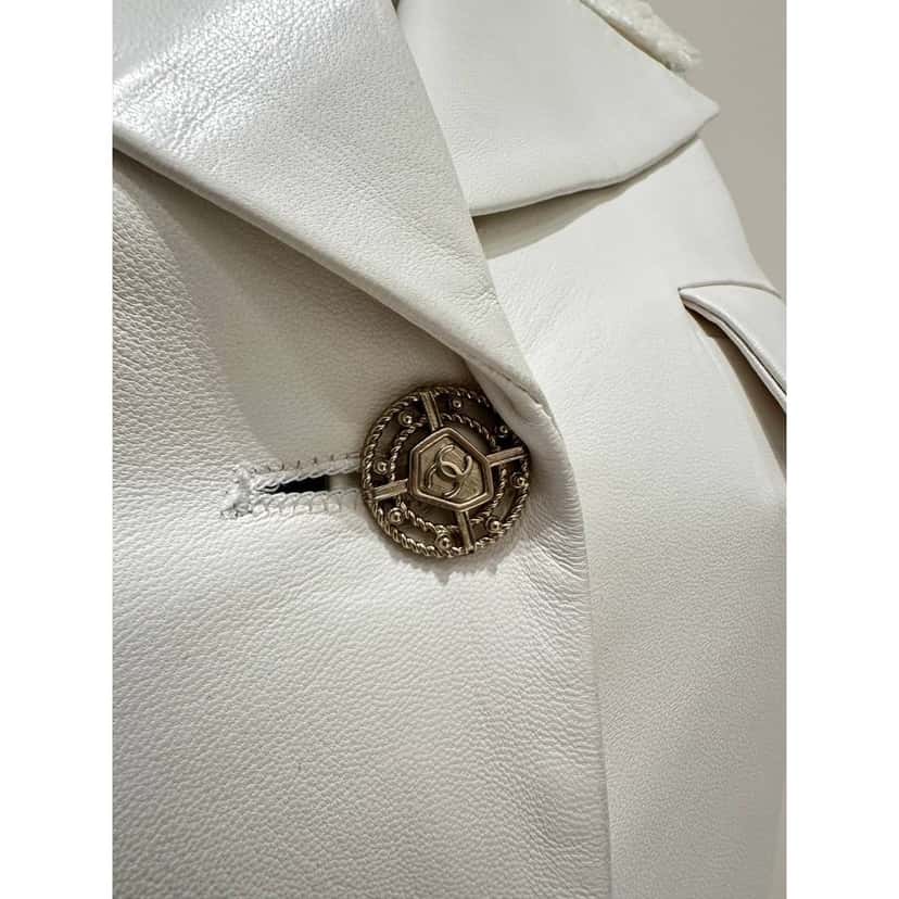 Chanel Chanel White Lamb Leather & Tweed Coat  FR 36 Pre-owned White Leather Good condition - Box View