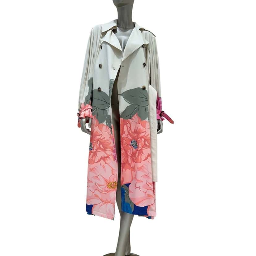 valentino Valentino Camellia Silk Pleated Avorio & Fuchsia Trench Coat Sz.42 pre-owned Camel Silk Good condition - Inside View