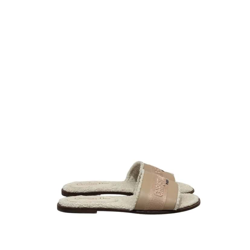 Christian Dior Christian Dior Dway Beige Suede Shearling Flat Sandals 37 pre-owned Beige Suede Good condition - Inside View