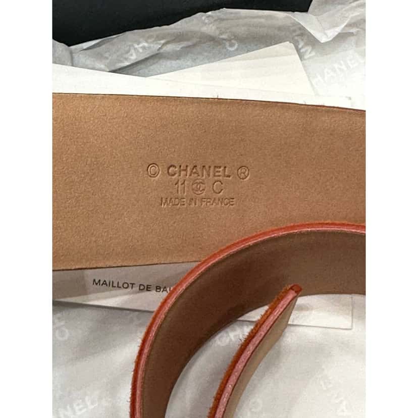Chanel NWOB Chanel Suede Belt Cruise 2011 - Size 85 pre-owned Black Suede Never worn - Back View