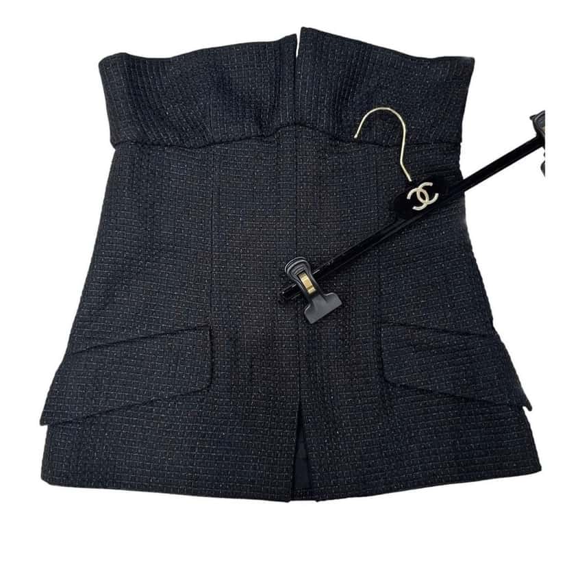 Chanel Chanel 2018 White Linen Strapless Bustier Top Size 38 pre-owned White Linen Good condition - Front View