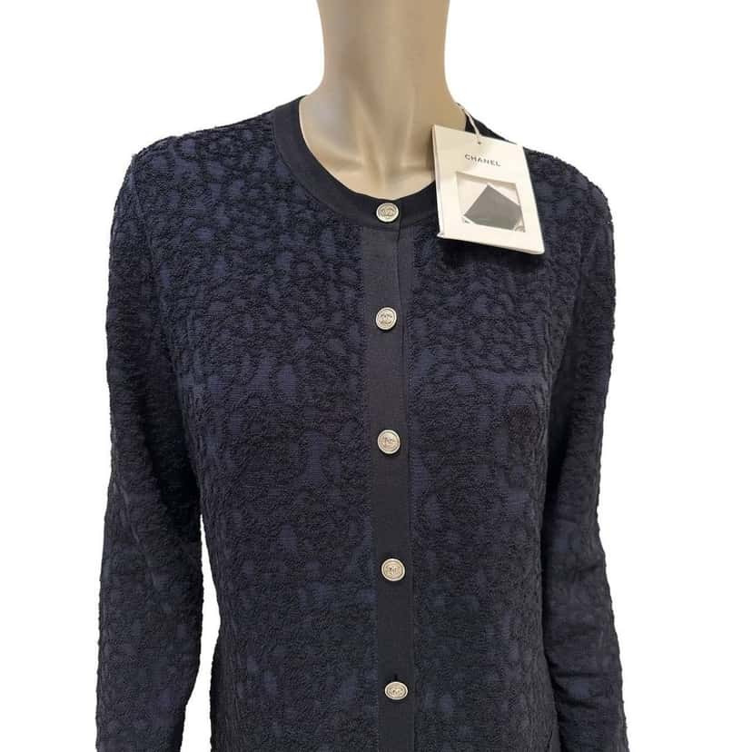 Chanel NWT Chanel Navy Wool Blend Cardigan Dress Sz.42 Pre-owned Navy Wool Never worn, with tag - Model View
