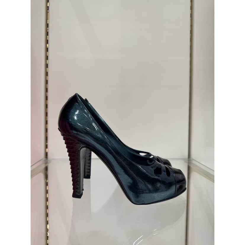 Chanel Chanel Patent Leather Pumps Size 39 Pre-owned Black Leather Good condition - Inside View