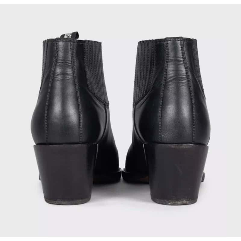 Christian Dior Christian Dior Black Leather Cowboy Boots - Size 37.5 pre-owned Black Leather Good condition - Model View