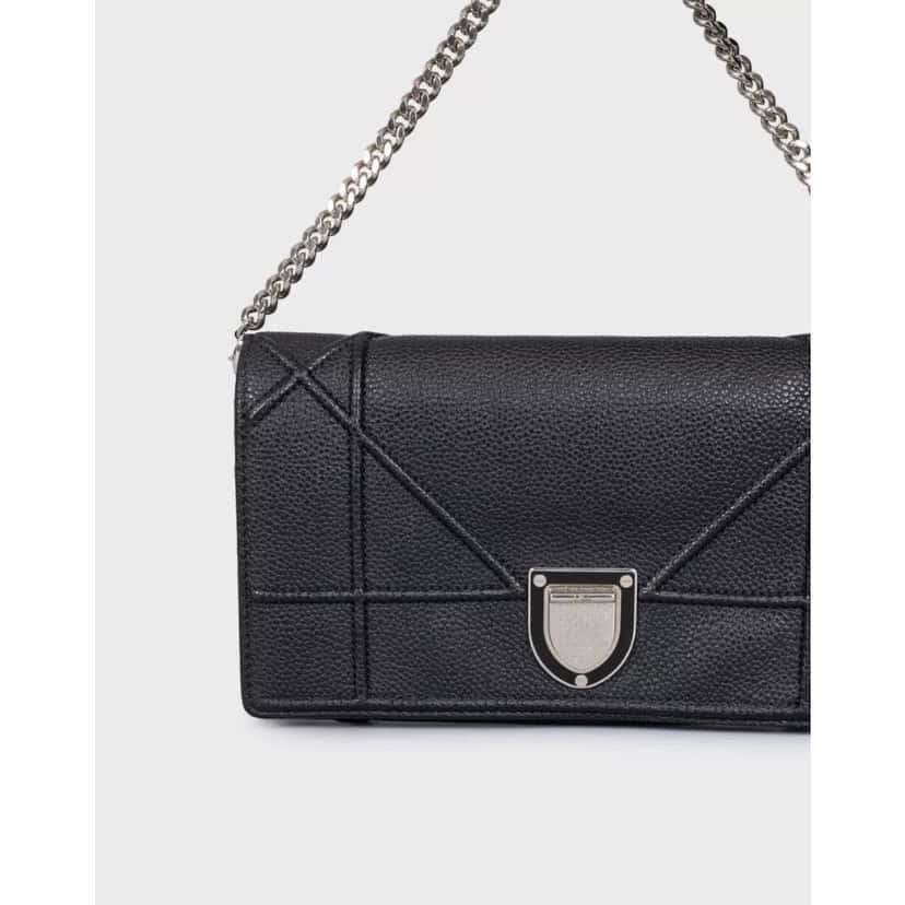 Christian Dior Christian Dior Diorama Black Leather Chain Clutch Pre-owned Black Leather Good condition - Box View