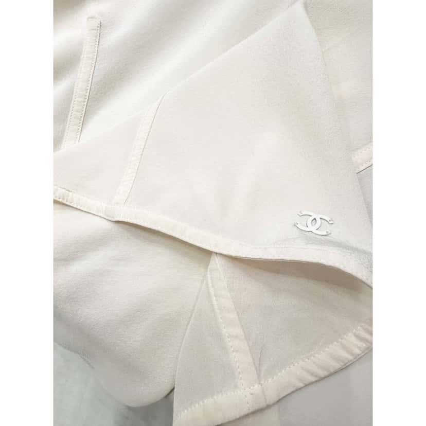 Chanel Chanel White Silk Long Sleeve Blouse Sz.38 Pre-owned White Silk Good condition - Inside View
