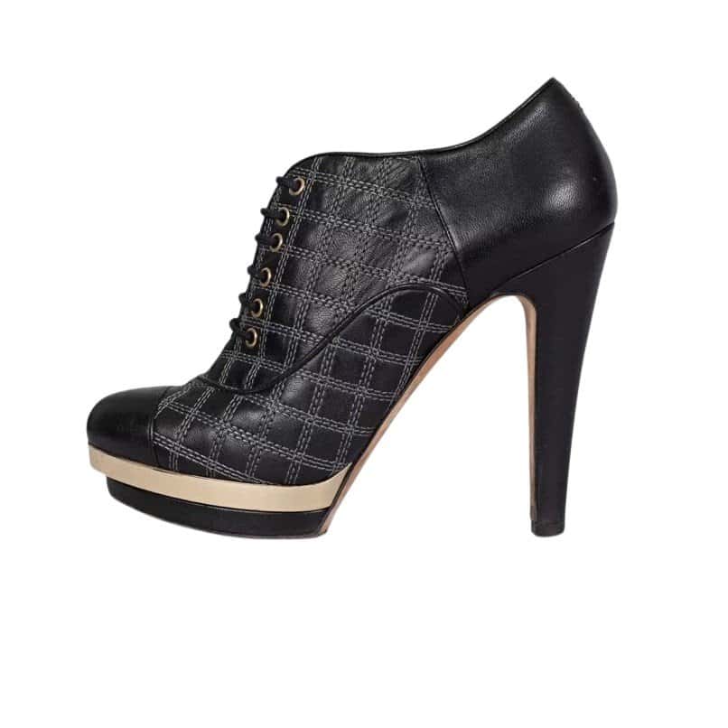 Chanel Chanel Black Leather Checkered Embroidery Ankle Boots Sz 37.5 pre-owned Black Leather Good condition - Front View