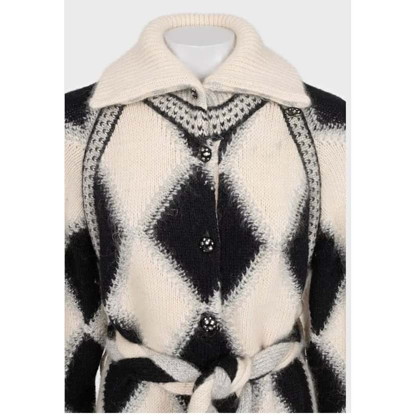 Chanel Chanel Luxury Cashmere Blend Belted Cardigan Sz 38/M Pre-owned Red Wool Good condition - Model View