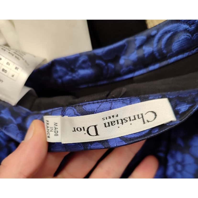 Christian Dior Christian Dior Blue Floral Silk Skirt - Sz M (EU 42) pre-owned Blue Silk Never worn - Box View