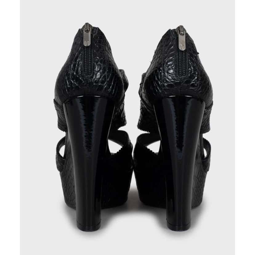 Christian Dior Christian Dior Black Perforated Leather Wedge Sandals Sz.41 Pre-owned Black Leather Good condition - Model View