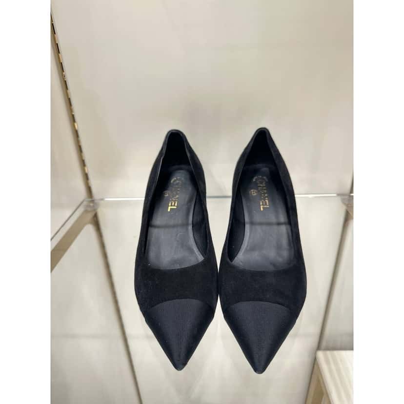 Chanel Chanel Black Suede Textile Pointed Toe Pumps 41 Pre-owned Black Suede Good condition - Back View