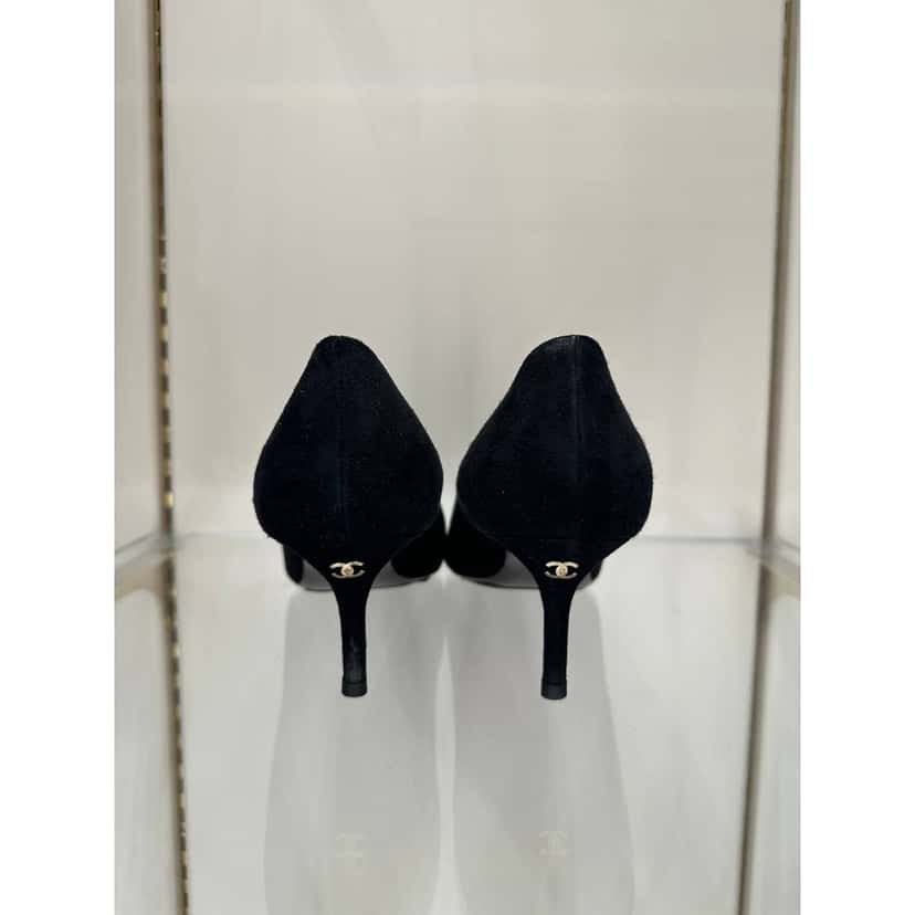 Chanel Chanel Black Suede Textile Pointed Toe Pumps 41 Pre-owned Black Suede Good condition - Inside View