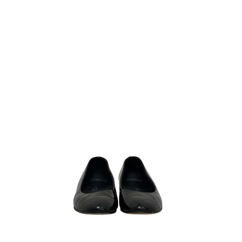 Chanel Chanel Black Patent Leather Pearl CC Heel Flats Sz.41 pre-owned Black Leather Good condition - Inside View