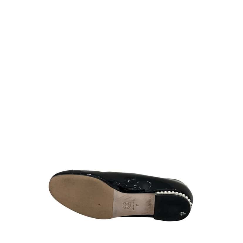 Chanel Chanel Black Patent Leather Pearl CC Heel Flats Sz.41 pre-owned Black Leather Good condition - Box View