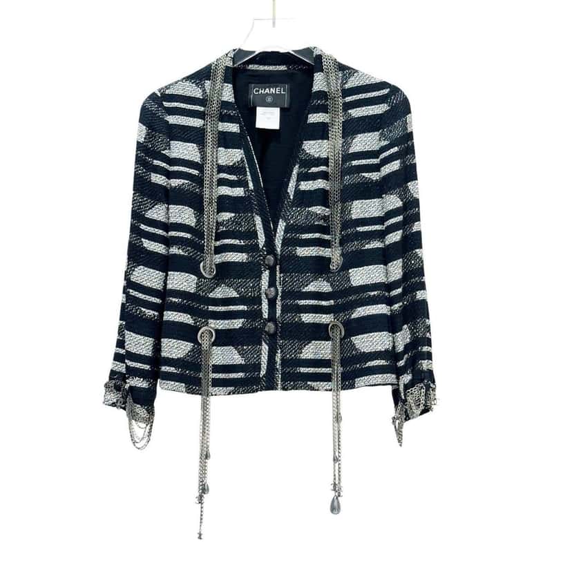 Chanel Chanel 2008 Karl Lagerfeld Metallic Fantasy Tweed Jacket Sz 40 pre-owned Other Tweed Good condition - Front View