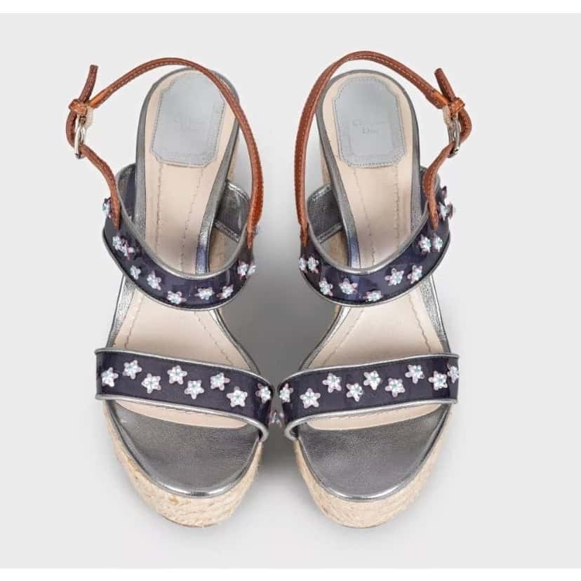 Christian Dior Christian Dior Gray Leather Wedge Sandals Sz 39 pre-owned Grey Leather Good condition - Back View