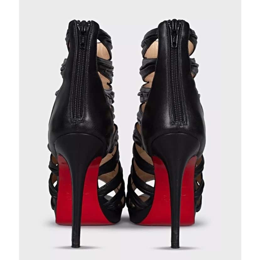 Christian Louboutin Christian Louboutin Black Leather Striped Pumps 36.5 Pre-owned Black Leather Good condition - Model View