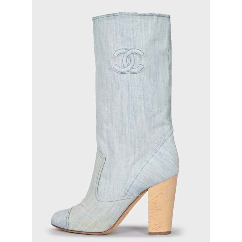 Chanel Chanel Logo Denim Ankle Boots - EU 39.5  Pre-owned Blue Denim Good condition - Front View