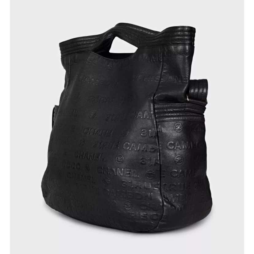 Chanel Chanel  Unlimited Black Leather Handbag Pre-owned Black Leather Good condition - Back View