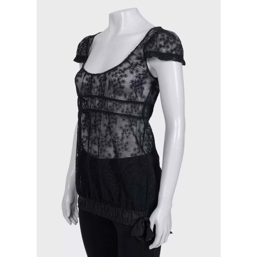 Chanel Chanel Elegant Black Lace Top with Bow - Size S / FR36 Pre-owned Black Lace Good condition - Back View