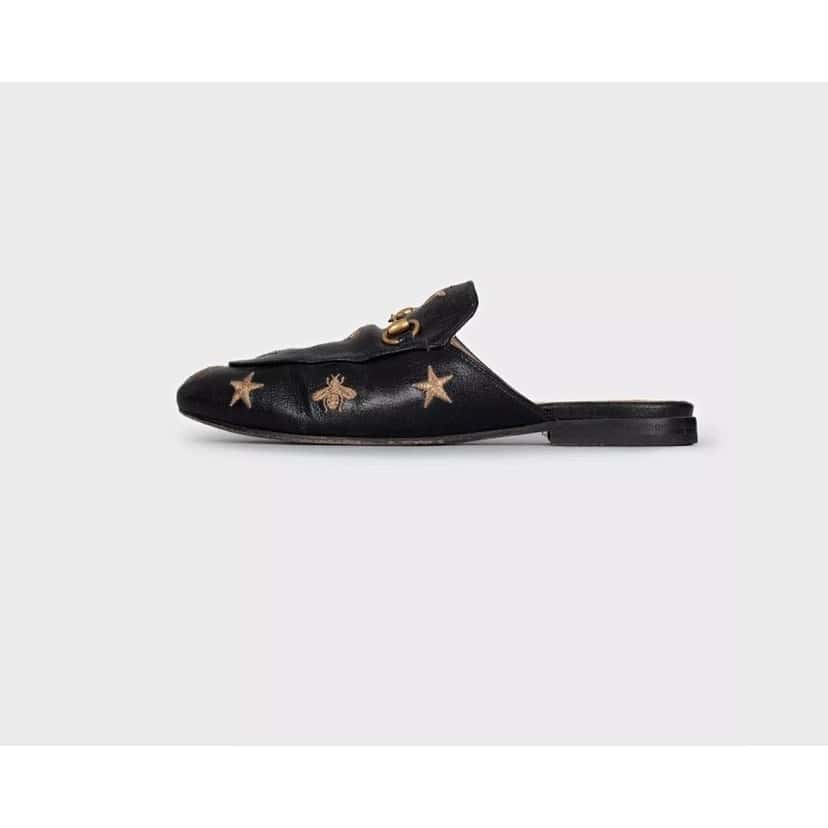 Gucci Gucci Black Embroidered Leather Mules - Size 38 Pre-owned Black Leather Good condition - Front View