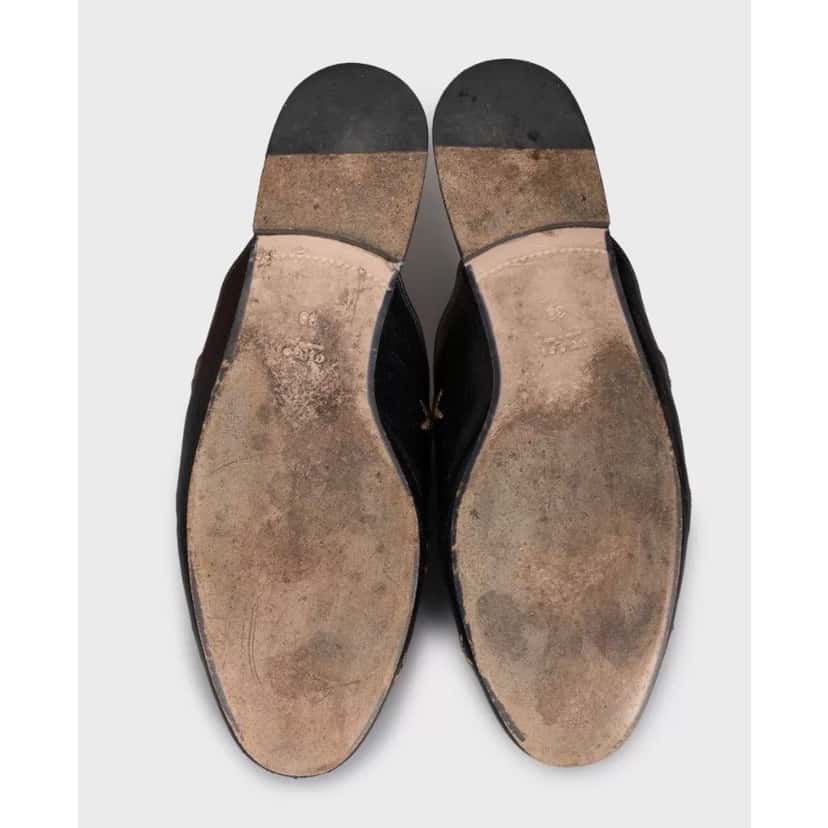 Gucci Gucci Black Embroidered Leather Mules - Size 38 Pre-owned Black Leather Good condition - Model View
