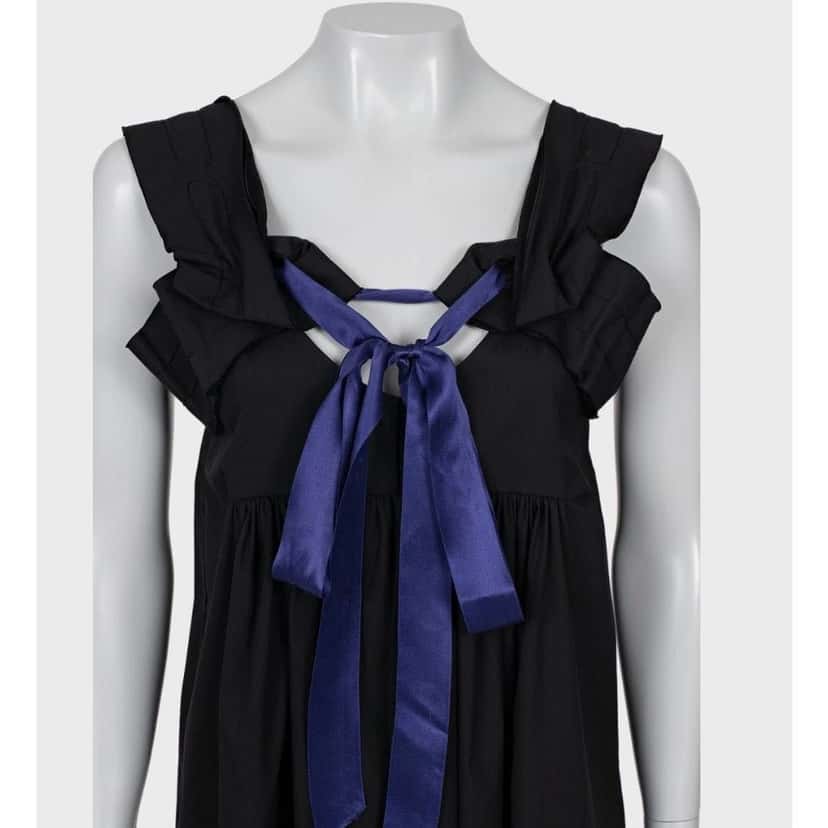 Miu Miu Miu Miu Chic Black Dress with Playful Purple Bow - Size 40/S Pre-owned Black Cotton Good condition - Model View