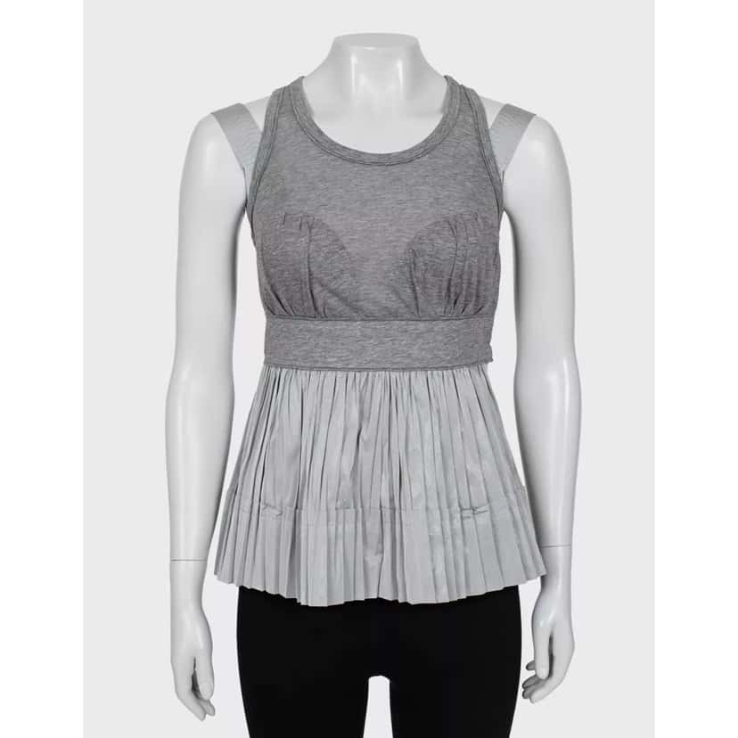 Louis Vuitton Louis Vuitton Gray Pleated Tank Top - Size 36/S pre-owned Grey Good condition - Front View